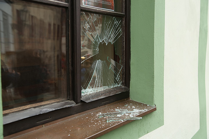 A2B Glass are able to board up broken windows while they are being repaired in South Lambeth.